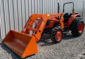 รถแทรกเตอร์ขนาดเล็ก4WD ใช้รถแทรกเตอร์ขนาด4x4เครื่องจักรทางการเกษตรของ Kubota รถแทรกเตอร์ M9960ขนาดเล็กพร้อมรถตักดิน - Product Image 2