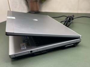 Ordenador portátil de oficina: 2560P 2nd Gen, 16GB RAM, 512GB SSD 12,5 ''-Asequible y fiable - Product Image 6