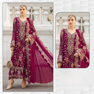 Ensemble Salwar pakistanais en soie organza brodée de style ethnique pour la collection pakistanaise - Product Image 2