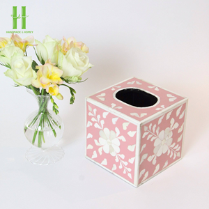 Boîte à mouchoirs en bois de luxe avec incrustation de coquillages faite à la main élégant porte-serviettes pour salon et bureau décor de bureau du Vietnam - Product Image 2