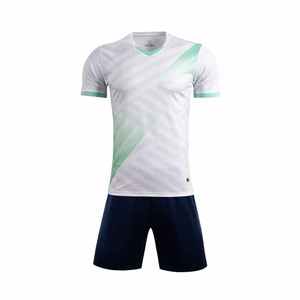ชุดฟุตบอลที่ทนทานชุดฟุตบอลกางเกงขาสั้นเสื้อฟุตบอลแบบปรับแต่งได้ - Product Image 2