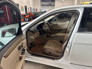 มือสอง2010ม. * ercedes-Benz E-Class 350หรูหรา4MATIC - Product Image 4