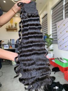 Extensions de cheveux naturels vietnamiens à clipser, alignées sur la cuticule, ondulées, couleur naturelle, faites à la main - Product Image 2