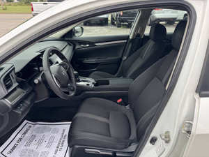 Utilisé 2019 Ho-nd-a Ci-vic L-X - Product Image 2