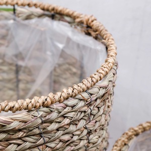Panier de plantation en herbe de mer fait à la main avec support en bois, pot de fleurs décoratif d'intérieur - Product Image 6
