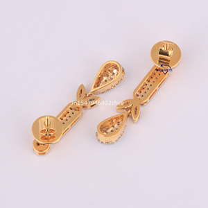 Joyería clásica de diseño personalizado, pendiente de gota de diamante helado de corte redondo de oro amarillo de 14 quilates para mujer - Product Image 6