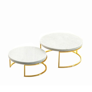 Support à cupcakes galvanisé de dernière génération pour la restauration, avec design personnalisé pour la maison, les restaurants et les hôtels. - Product Image 2