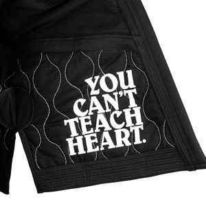 ชุดคาราเต้ที่ทนทานสำหรับนักคาราเต้ทุกระดับ วัสดุผ้าทวิล/แคนวาส แห้งเร็ว สวมใส่สบายและมีสไตล์ - Product Image 6