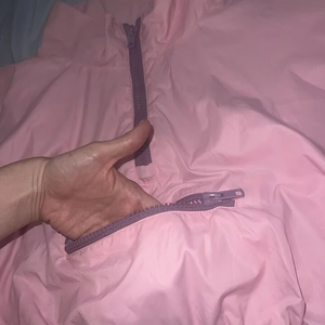 Chándal cortavientos personalizado OEM para exteriores, conjunto cortavientos Vintage de nailon de algodón reflectante para mujer, conjunto de pantalones cortos cortavientos de nailon - Product Image 4