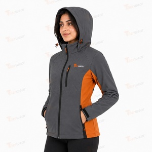 Chaqueta de Esquí Acolchada con Capucha para Mujer Tiierwear, Cierre de Cremallera de Manga Larga, Color Gris Marrón, Diseño Sólido, Impermeable y Resistente al Viento 100% - Product Image 3