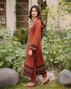 Lehenga choli de mariée multicolore à broderie lourde pour femmes pour la fête de mariage, vêtements indiens pakistanais en gros - Product Image 3