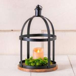 Lanterne en fer rustique faite à la main avec des détails en métal ajourés complexes pour une ambiance classique dans n'importe quel espace intérieur - Product Image 6