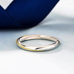 Bague pour homme Jeulia Every Side of Love Mobius en argent sterling bicolore réglable - Product Image 6