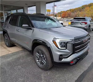 Oferta de Valor Inmejorable 2022 G M C Terrain AT4 SUV con Tracción en las Cuatro Ruedas - Product Image 1