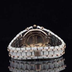 Montre élégante pour homme en acier inoxydable, sertie de diamants HPHT de laboratoire et de mouvement automatique suisse, style Iced Out Bust Down, vente en gros - Product Image 4