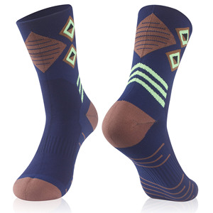 Wholesale Custom Logo High Quality <b>Colorful</b> Funny Crew Cotton <b>Men</b> <b>Socks</b> Made In Pakistan fishing <b>socks</b> - Product Image 2