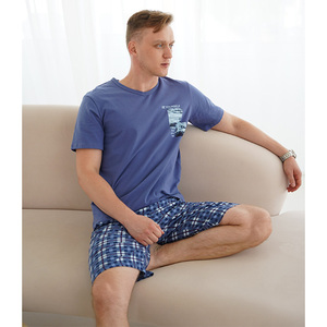 Vente en gros d'ensemble de pyjamas pour hommes élégants T-shirt 100% coton et short à carreaux bleus Vêtement teint avec coupe ample ODM pour toute saison - Product Image 1