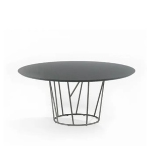 โต๊ะกาแฟโบราณดีไซน์ลวดทำจากโลหะสำหรับห้องนั่งเล่นพร้อมท็อปโลหะหนักเพื่อการใช้งานที่ยาวนาน - Product Image 3