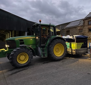 Tractores John Deere 6630 Usados con Cabina, Suspensión Delantera, Transmisión FWA de 24 Velocidades en Venta - Product Image 5