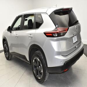 Nissan Rogue SV 1.5L DOHC 2025, best-seller, avec pack technologique, transmission intégrale et garantie - Product Image 4
