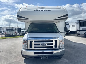 Vendedor Verificado de J-a-y-c-o R-e-d-h-a-w-k 29XK Usado de 2019, Listo para Viajar - Product Image 4