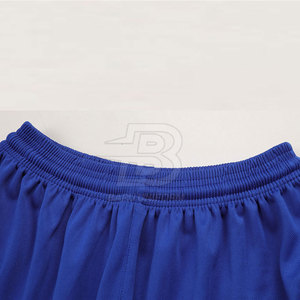 Maillot de football personnalisé en gros pour adultes – Ensemble respirant en polyester avec impression numérique par sublimation - Product Image 3