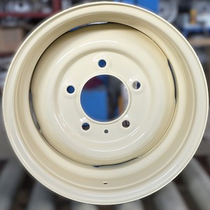 Rin de Acero Raytop 16x8 5x165.1 ET0 Blanco Crema Ral1015, Rin de Acero Clásico 16x6.5 16x8 para Land Rover Defender 90 100 - Product Image 2