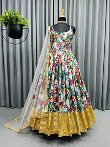 พิมพ์ Anarkali Kurti กับ Dupatta พรรคสวมชุดยาว Anarkali กับนักออกแบบเย็บปักถักร้อยหนัก - Product Image 6