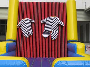 Mur gonflable en PVC pour les jeux sportifs de saut en hauteur, adapté à un usage universel - Product Image 4