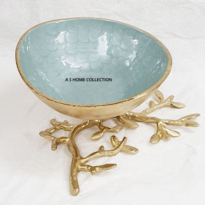 Cuenco para servir de metal estilo hoja de diseño turco con esmalte de color azul cielo seguro para alimentos hecho en metal de aluminio - Product Image 1