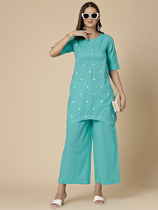 Conjunto de Kurta de Algodón Bordado con Cuello Redondo y Manga Tres Cuartos para Mujer, con Pantalones Palazzo, Elegante y Moderno, de Largo Corto - Product Image 4