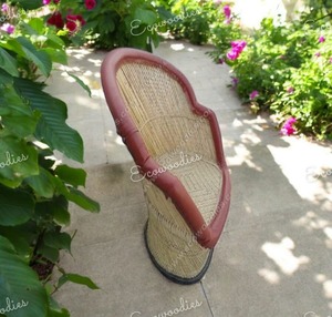 Neuer modischer Rattan stuhl mit hoher Rückenlehne Rattan Royale Bamboo Cane Wicker Chair Vielseitiger Stuhl für Schlafzimmer Wohnzimmer Restaurant