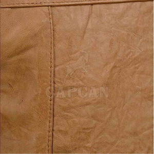 Chaleco de invierno sin mangas personalizable para hombre, tejido de punto de alta calidad, decoración de botones de cuero Vintage, logotipo personalizado a prueba de viento - Product Image 6