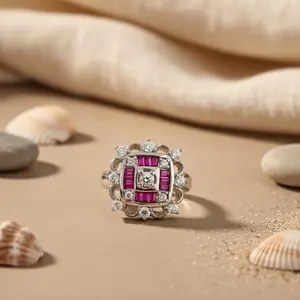 แหวนเงินประดับทับทิมและเพชรสำหรับผู้หญิง ดีไซน์เรขาคณิตทรงเหลี่ยม ชุบทอง 18K สไตล์โรแมนติกทันสมัย - Product Image 3