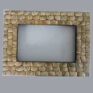 Marco de imagen de cuerno Natural elegante hecho a mano, Decoración de mesa artesanal única, exhibición de fotos atemporal con acento rústico para el hogar - Product Image 6