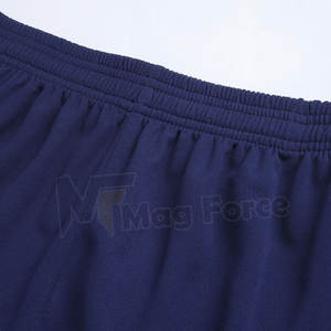 Uniforme de football de sublimation de vêtements de sport de fabricant du Pakistan pour l'adulte fabriqué en uniforme de football de football de polyester doux - Product Image 5