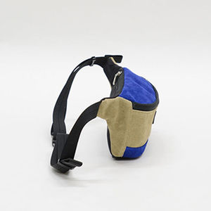 Sac banane tendance en nylon imperméable pour l'extérieur, unisexe, mini sac banane de créateur, vente en gros, sac banane de luxe pour voyage, logo personnalisé - Product Image 4