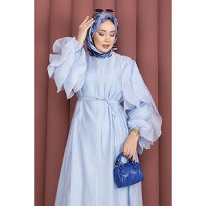 Robe hijab en mousseline bleu ciel avec manches à volants et ceinture à taille naturelle - Product Image 2