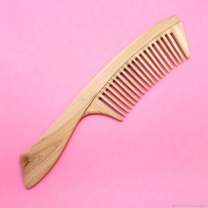 Peigne à cheveux à manche en bois fait main SIMPLE Style de mode pour une utilisation en salon Peigne en bois en gros pour un usage commercial direct de l'Inde - Product Image 5