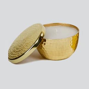 Pot à bougie en métal de qualité superlative avec couvercle de créateur pour la décoration de table d'un événement à la maison - Product Image 6