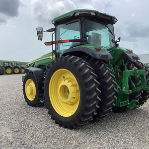 รถแทรกเตอร์230 8R 2022 John Deere พร้อมเครื่องยนต์ดีเซลของ Kubota อุปกรณ์ในฟาร์มมือสอง