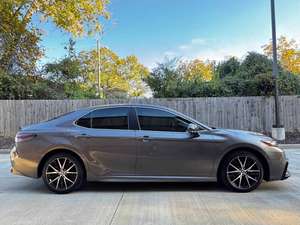 ขายรถยนต์โตโยต้า แคมรี่ SE ปี 2023 - Product Image 4