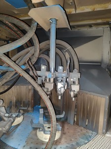 Máquina de chorro de arena para utensilios de cocina de calidad de exportación para preparación de superficies metálicas y fabricación de utensilios de cocina disponibles para precio de exportación - Product Image 2