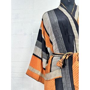 Kimono Vintage de Crepé de Seda, Ligero y Lujoso, Bata Suave y Cómoda, Regalo Perfecto para Mujer, para Usar por la Noche, Tejido para Primavera - Product Image 3