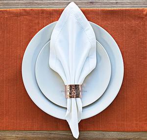 Nouveaux ronds de serviette décoratifs en fil d'argent en métal pour le dîner de table décor de mariage porte-serviettes fait main - Product Image 5