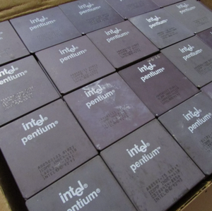 Déchets de CPU en céramique d'origine / Processeurs / Puces Récupération d'or, Déchets de cartes mères, Déchets de RAM Prêt à être livré directement à votre adresse - Product Image 4