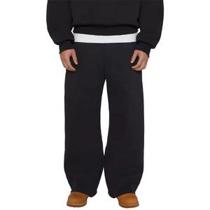 Conjunto de sudadera con capucha y pantalones de chándal para hombre de algodón 100% personalizado del fabricante, chándal holgado para la temporada de invierno - Product Image 3