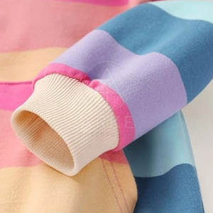 2025 Diseño personalizado Sudaderas con capucha para niños Producto de invierno Sudaderas con capucha para niños Precio barato Venta caliente Servicio OEM Sudaderas con capucha para niños - Product Image 5