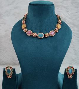 ชุดสร้อยคอโพลกีและโมนาลิซ่า เครื่องประดับแบบมินิมอล เข้ากับทั้งชุดพื้นเมืองและชุดตะวันตก เหมาะสำหรับงานปาร์ตี้และเทศกาลต่างๆ - Product Image 2