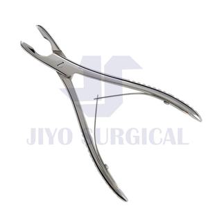 เครื่องมือผ่าตัดสแตนเลส Blumenthal Luer กระดูก Rongeur 90 องศา 5.5" การผ่าตัดที่สมบูรณ์แบบ CE ISO ได้รับการอนุมัติ - Product Image 2